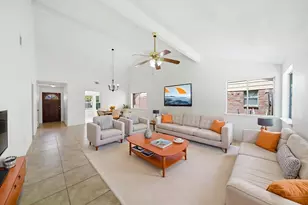 12330 Tambourine Dr, Houston, TX 77477 - Photo 12