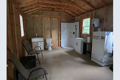 175 Cloverdale, Livingston, TX 77351 - Photo 6