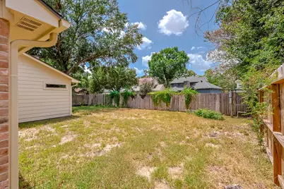 914 Manchester Drive, Conroe, TX 77304 - Photo 40