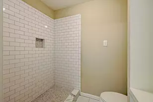 914 Manchester Dr, Conroe, TX 77304 - Photo 32