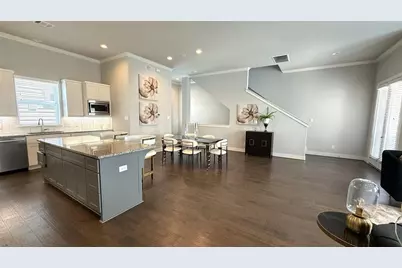 10926 Brookeshire Chase Lane, Houston, TX 77043 - Photo 24