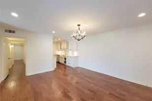 7575 Katy Fwy, Houston, TX 77024 - Photo 6