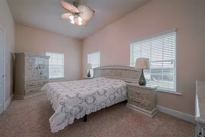 1241 Terrazas Ln Lane, Sealy, TX 77474 - Photo 20