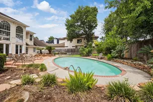 5152 Huckleberry Cir, Houston, TX 77056 - Photo 4