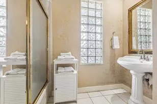 5152 Huckleberry Cir, Houston, TX 77056 - Photo 28