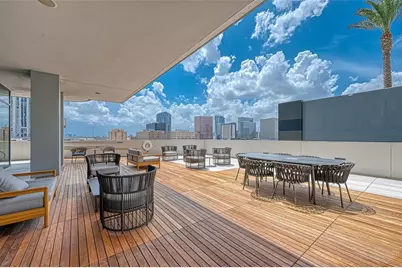 1600 Post Oak Boulevard #1005, Houston, TX 77056 - Photo 20