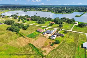 755 Sunset Trail, Angleton, TX 77515 - Photo 6
