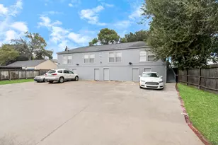 116 Marian St, Baytown, TX 77520 - Photo 8