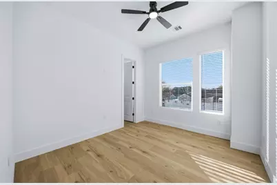 3923 Aledo Street #B, Houston, TX 77051 - Photo 10