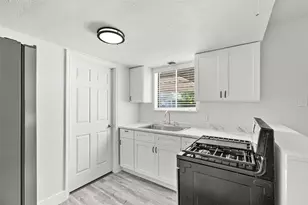 3907 Sandy Meadow Ln, Houston, TX 77039 - Photo 6