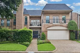 5422 John Dreaper Dr, Houston, TX 77056 - Photo 1
