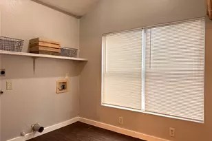 1813 Hatwell St, Houston, TX 77023 - Photo 12