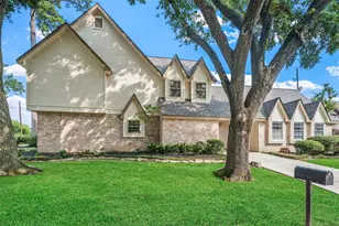24302 Hollywick Dr, Tomball, TX 77375 - Photo 2