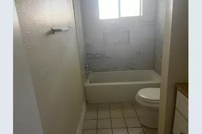 9903 Kent Towne Lane, Sugar Land, TX 77498 - Photo 10