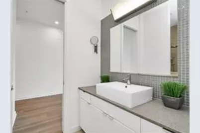 207 Pierce Street #301, Houston, TX 77002 - Photo 16