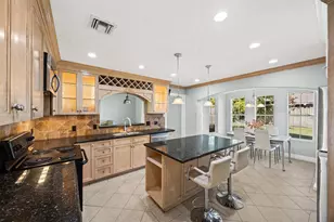 6830 Deer Ridge Ln, Houston, TX 77086 - Photo 14