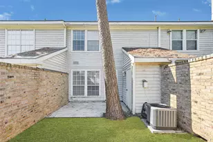 2030 Plantation Dr, Conroe, TX 77301 - Photo 18