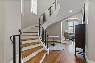 15426 Oyster Creek Ln, Sugar Land, TX 77478 - Photo 8