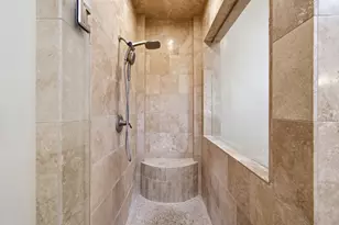 15426 Oyster Creek Ln, Sugar Land, TX 77478 - Photo 32