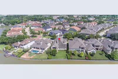 15426 Oyster Creek Lane, Sugar Land, TX 77478 - Photo 4