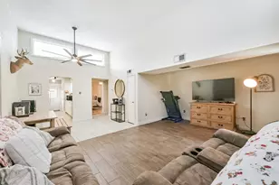 1307 Town Cir, Baytown, TX 77520 - Photo 10