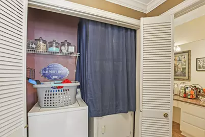 2100 Welch Street #C113, Houston, TX 77019 - Photo 10