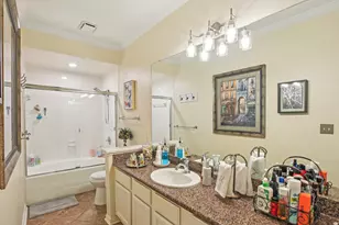 2100 Welch St, Houston, TX 77019 - Photo 8