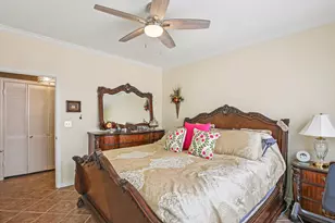 2100 Welch St, Houston, TX 77019 - Photo 12