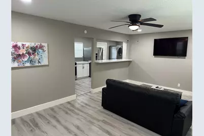 5914 Southcrest Street, Houston, TX 77033 - Photo 2
