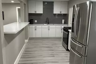 5914 Southcrest St, Houston, TX 77033 - Photo 4