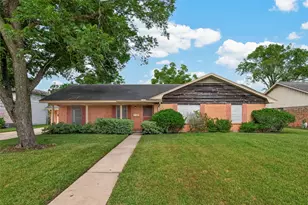 1115 Timber Ln, Rosenberg, TX 77471 - Photo 1