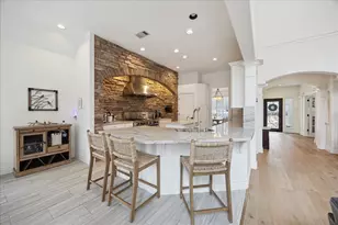 9120 Hilldale St, Spring Valley Village, TX 77055 - Photo 18