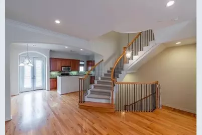 9906 Orchard Court, Houston, TX 77054 - Photo 8