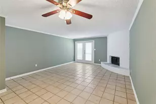 8321 Nairn St, Houston, TX 77074 - Photo 4