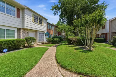 8321 Nairn Street, Houston, TX 77074 - Photo 2