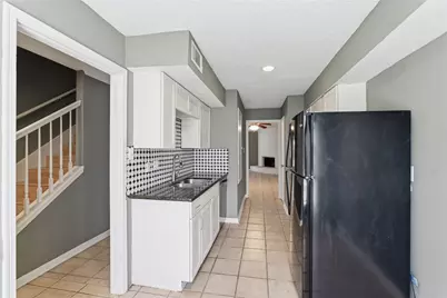 8321 Nairn Street, Houston, TX 77074 - Photo 6