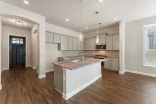 9808 Sweet Flag Ct, Conroe, TX 77385 - Photo 4