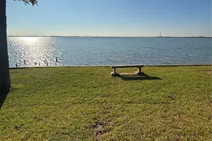 2 Bayvilla St, Baytown, TX 77520 - Photo 14