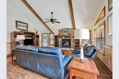 115 Lake Crest Drive, Etoile, TX 75944 - Photo 4