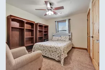 115 Lake Crest Drive, Etoile, TX 75944 - Photo 10