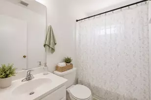 10918 Westbrae Village Dr, Houston, TX 77031 - Photo 8