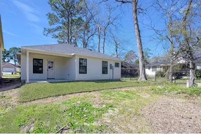 106 Harbor Court Drive, Conroe, TX 77356 - Photo 36