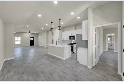 106 Harbor Court Drive, Conroe, TX 77356 - Photo 16