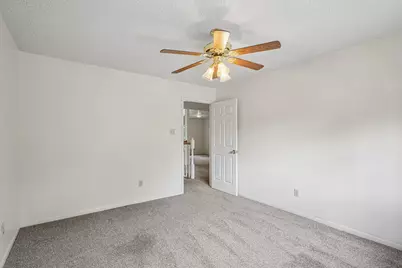 907 Remington Court, Friendswood, TX 77546 - Photo 24