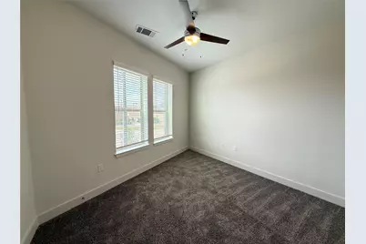 641 W Crosstimbers Street #B8.211, Houston, TX 77018 - Photo 4