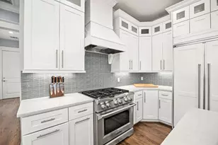 7 Mariner Pass, Galveston, TX 77554 - Photo 10