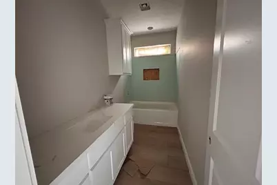 6535 Claybourn Drive, Beaumont, TX 77706 - Photo 18