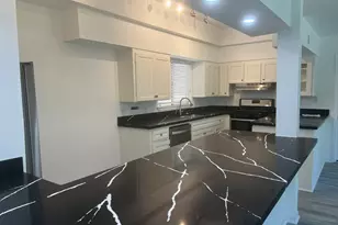 9007 Dunlap St, Houston, TX 77074 - Photo 6