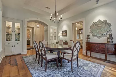 10928 Lake Forest Drive, Conroe, TX 77384 - Photo 12