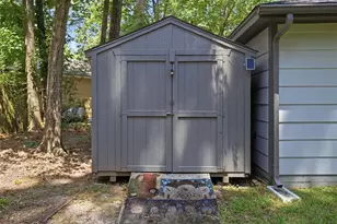 2321 Chestnut Oak Pl, The Woodlands, TX 77380 - Photo 40